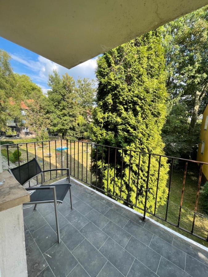 Estrella24 Living Rooms Berlin แฮร์เนอ ภายนอก รูปภาพ